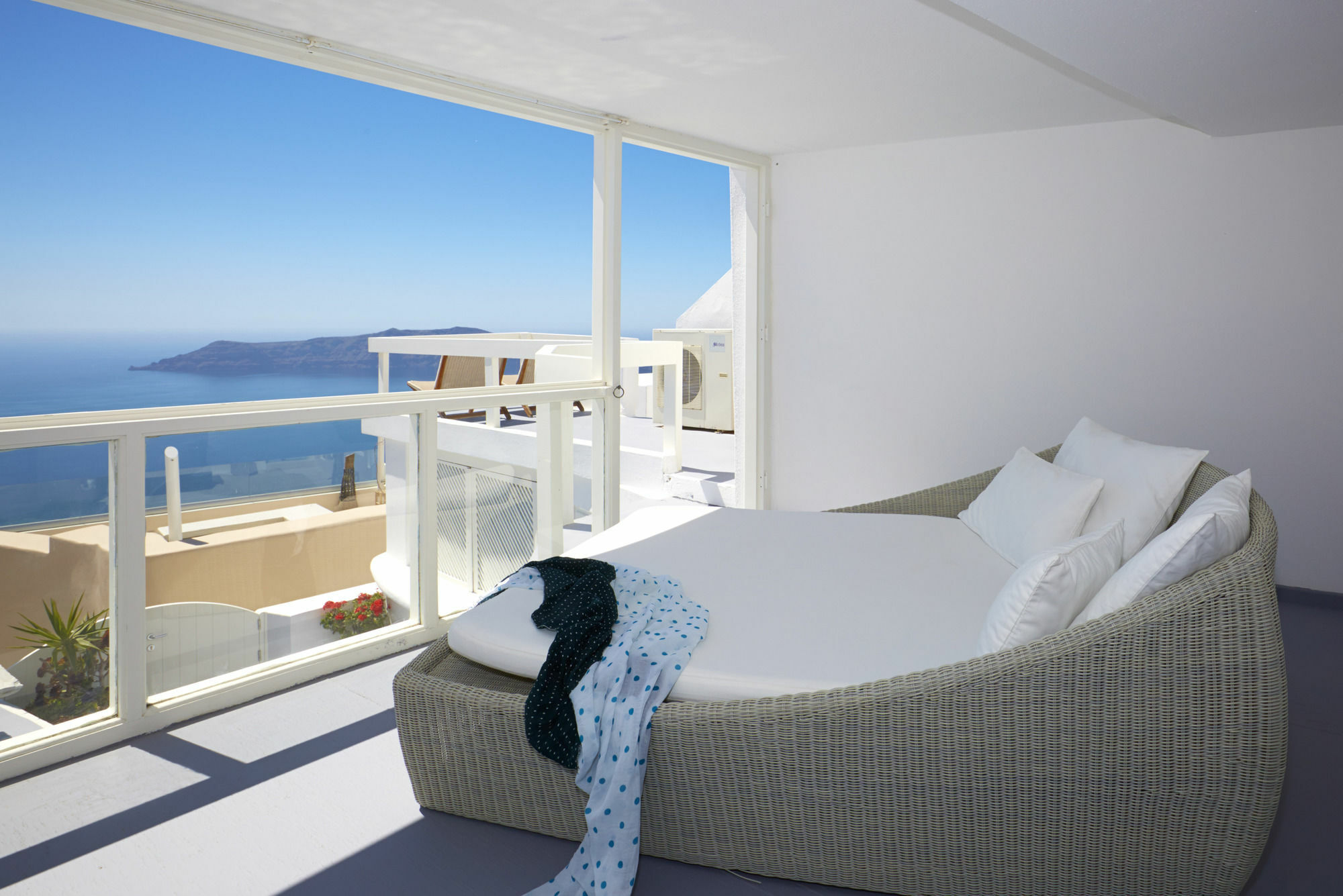 Whitedeck Santorini Hotel Imerovigli  Ngoại thất bức ảnh